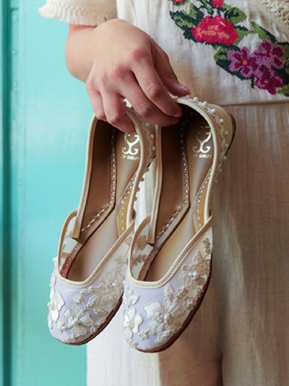 Bridal flats